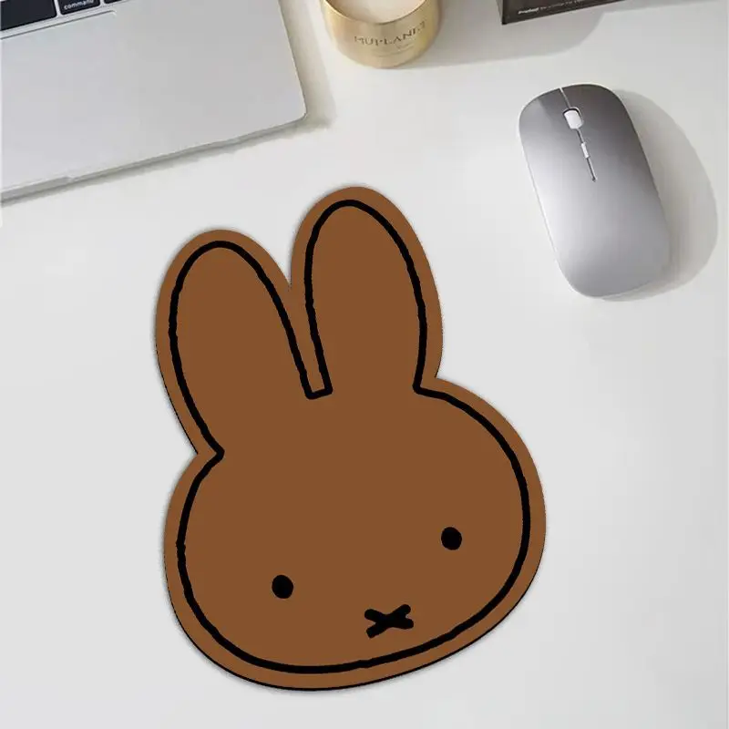Mouse Pad em Forma de Coelho M - Office Furniture Layout avaliação e preço